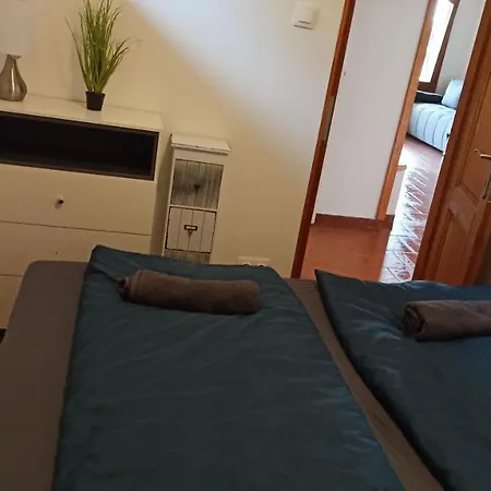 Apartament Vendeghaz Vertestolna